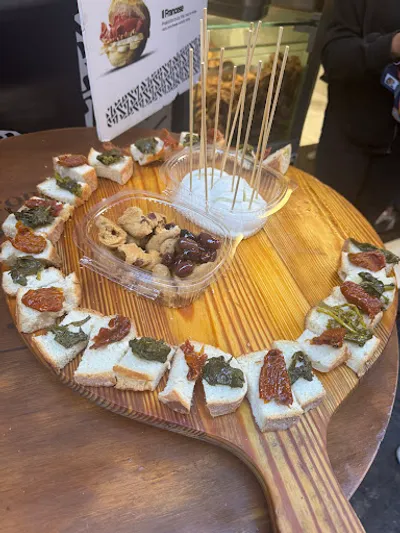 Photo by Frank Scarpa